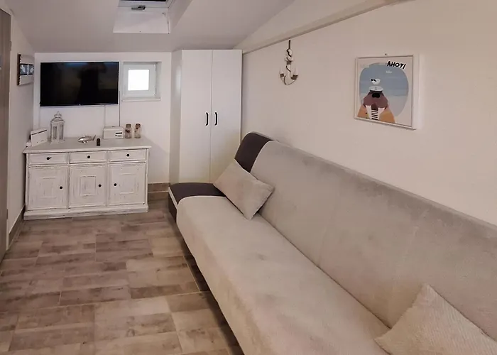 Awesome In With Kitchen *