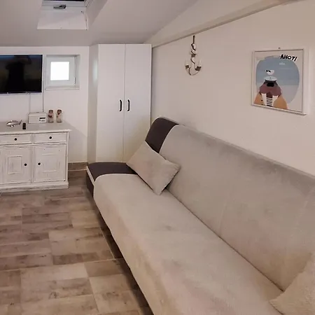 1 Bedroom In *