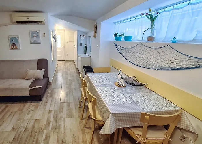 Feriehus Awesome In With Kitchen